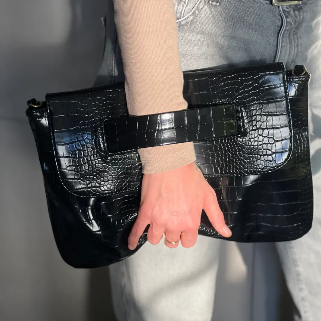 TOREBKA CROCO GLOSS BLACK