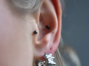 KOLCZYKI MELTED SILVER